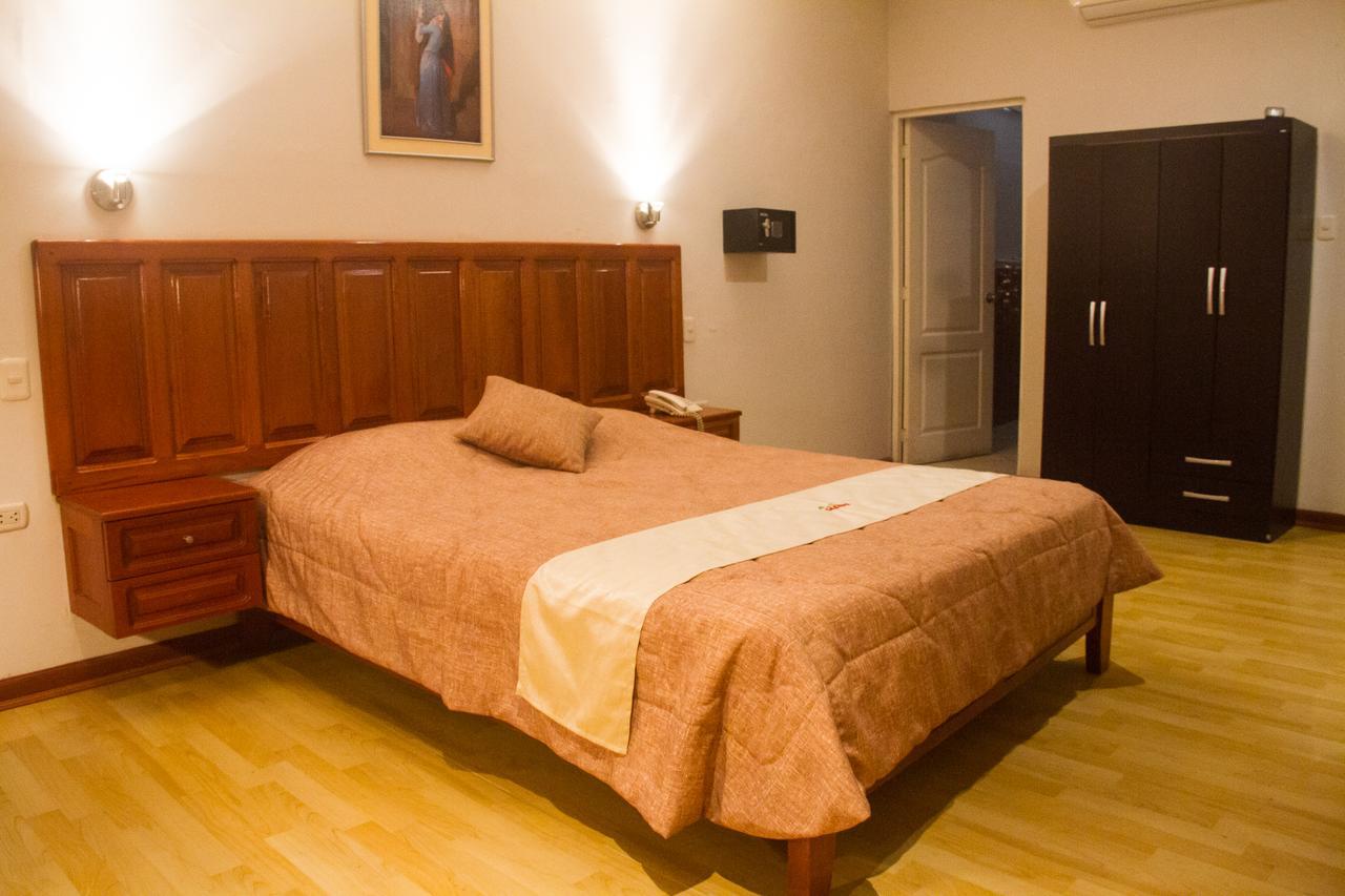 Hotel Safari Ікітос Екстер'єр фото
