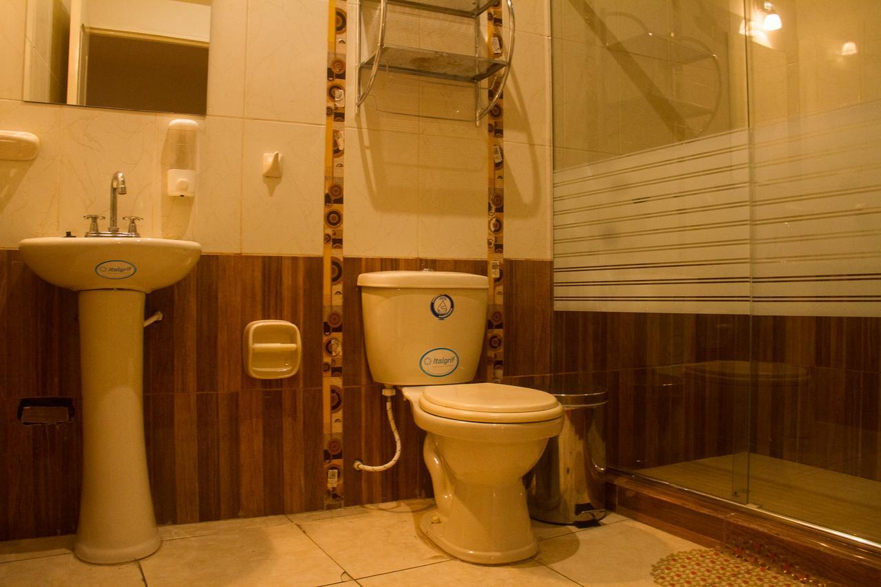 Hotel Safari Ікітос Екстер'єр фото